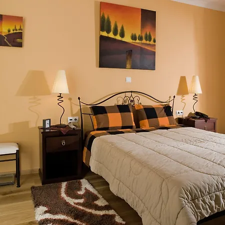 尊享专属典雅别墅 *