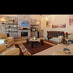 Villa Privilege Classic & Exclusive